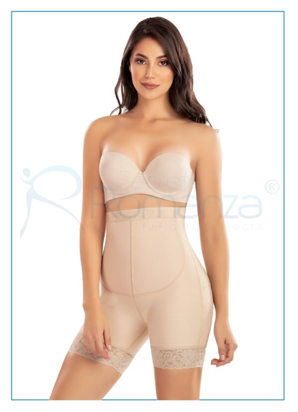 Short tiro muy alto Romanza 1